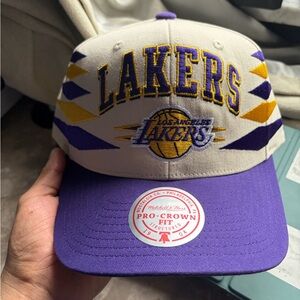 Diamond SnapBack